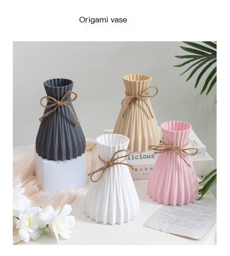 Nordic-style plastic vase 8