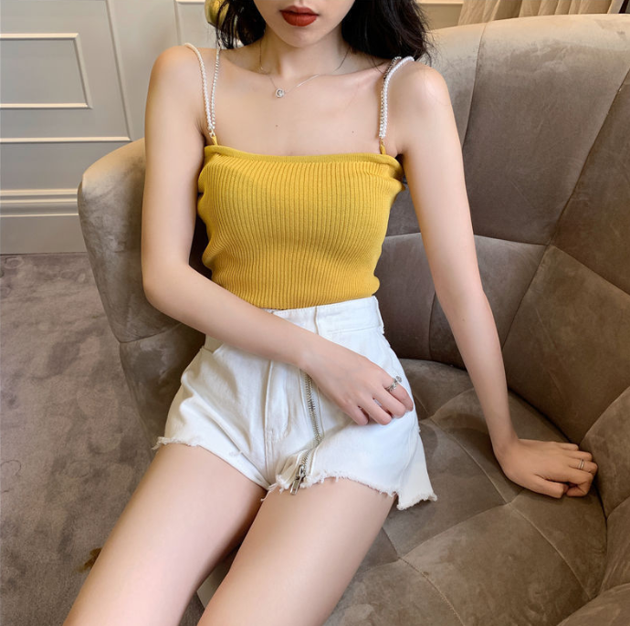 Pearl Sling Knitted Beauty Vest Image 2