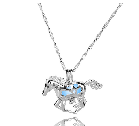 Glowing Necklace Image 1