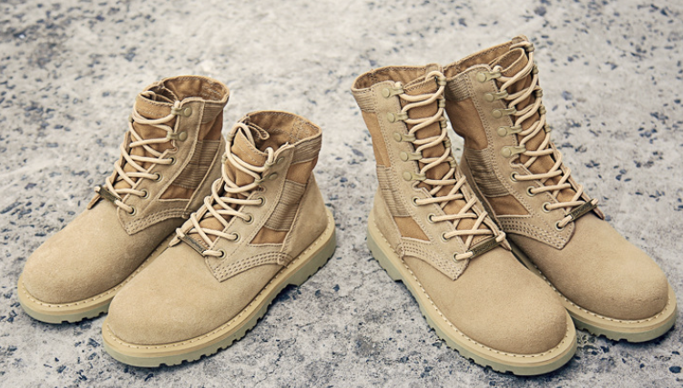 Vista lateral de Botas Martin Vintage