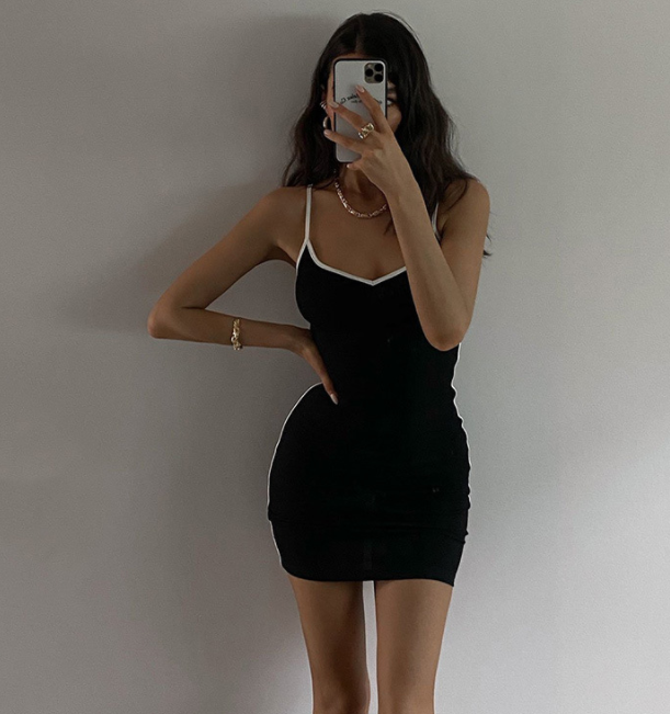 Elegant High-grade Slim-fit Suspender Hip Skirt - Side View