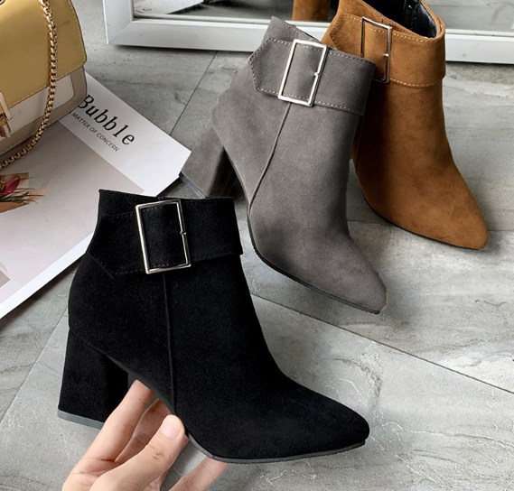 Women's Boots Image 3