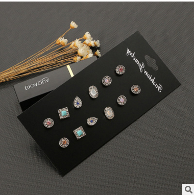 Earring Set Image 2