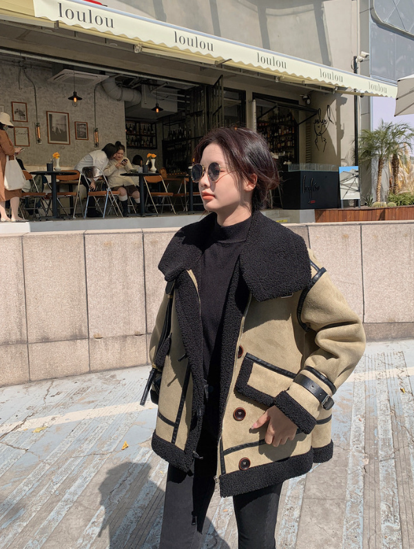 Fur Coat Image 2