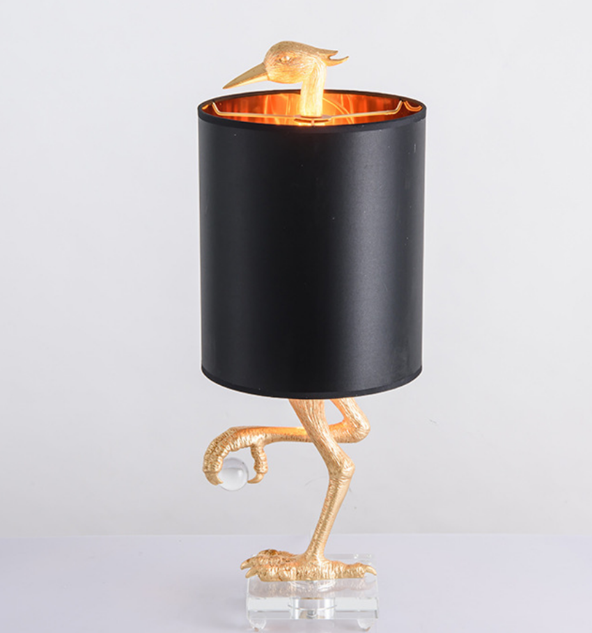 مصباح طاولة من الراتنج النوردي - الصورة 3