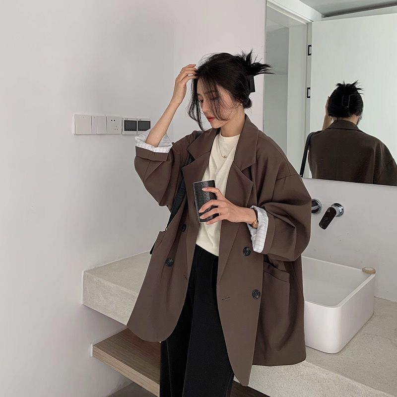 Chic and Functional Jacket