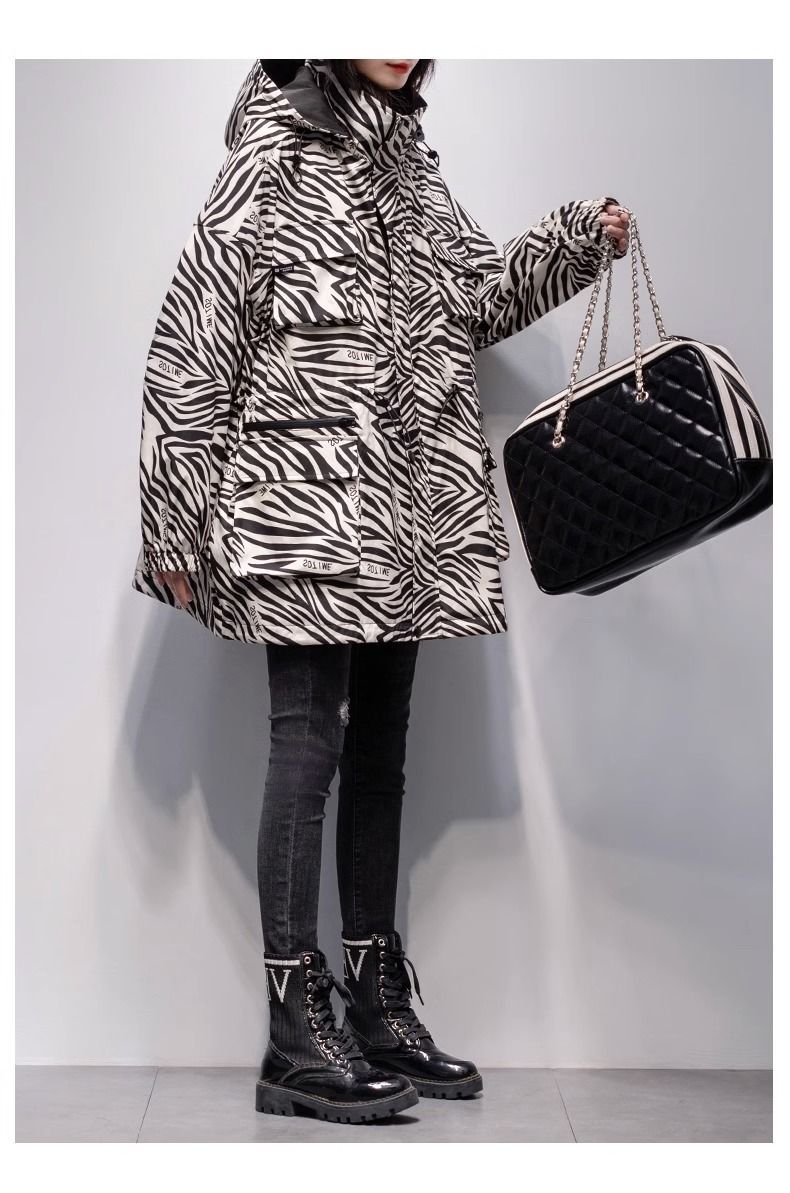 Zebra-print Trench Coat Image 6