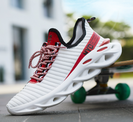 Breathable Flyknit Sports Shoes Image 3