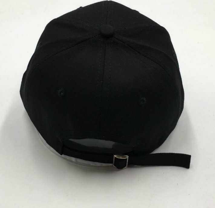Letter Embroidered Baseball Cap in Black