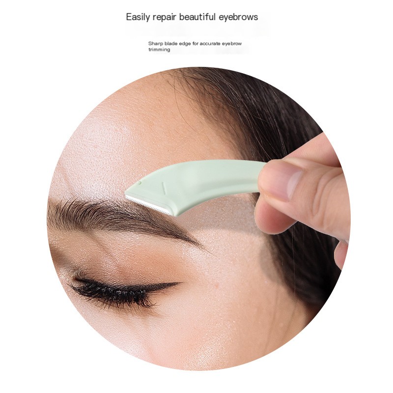 Eyebrow Trimming Set Image 5