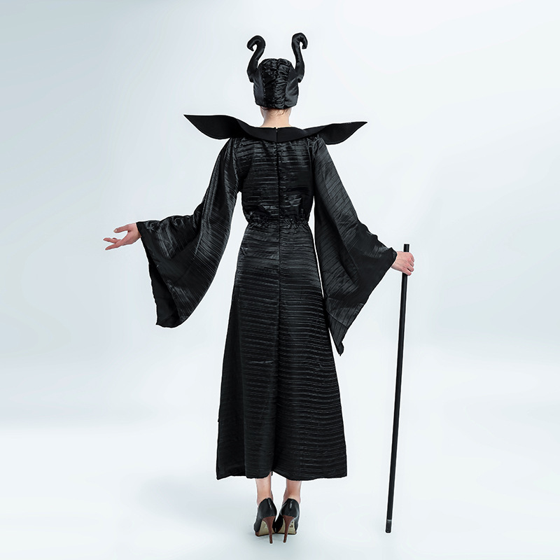 Witch Costume Image 4