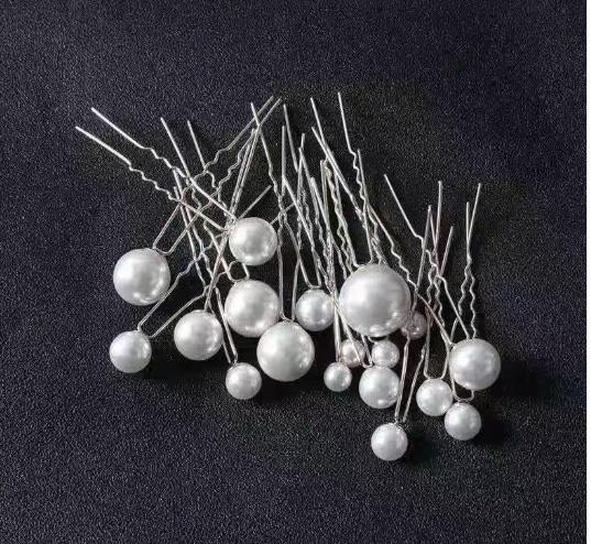 Elegant Hairpin