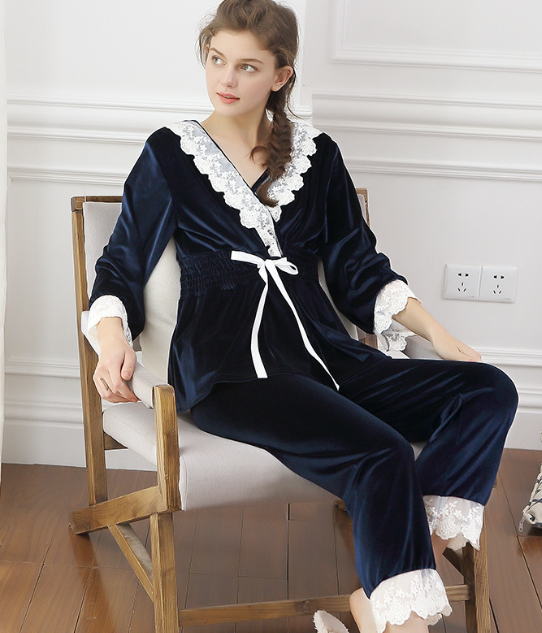 Velvet Pajama Set Image 2