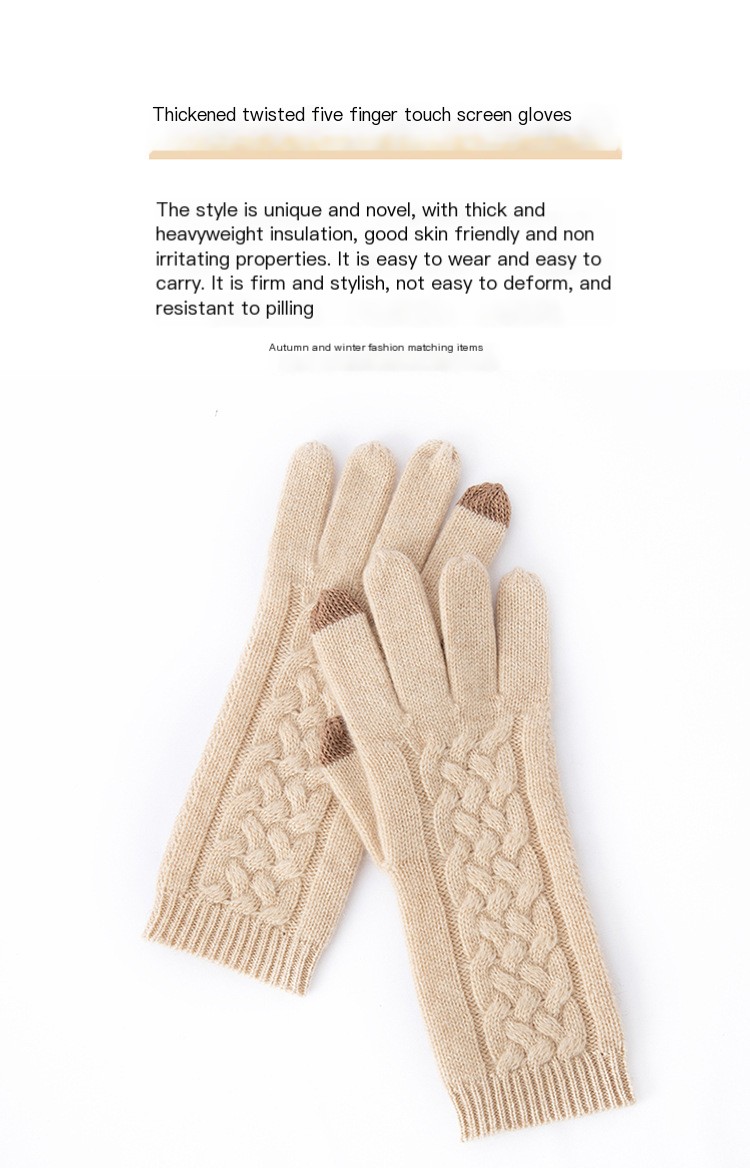 Cashmere Knitted Gloves Lifestyle