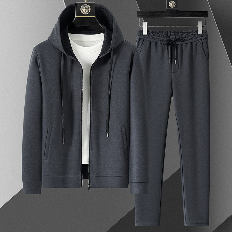 Men's Sports Set Image 2