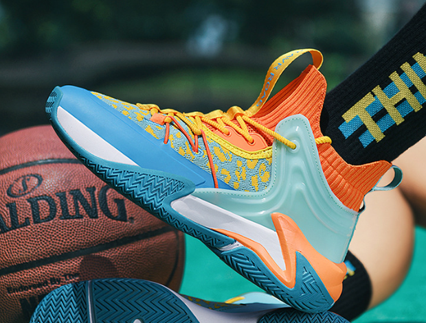 Volleyball Shoes Image 6