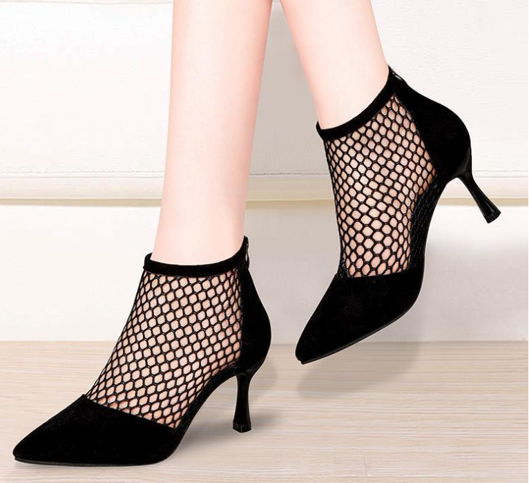 Hollow Design Sandals Image 2