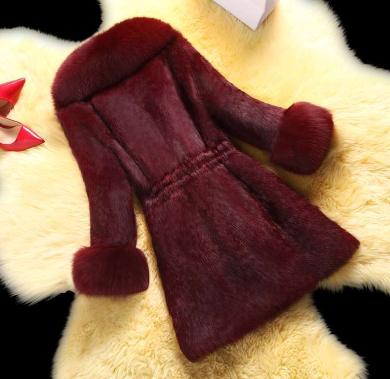 Faux Fur Collar Coat - Close Up