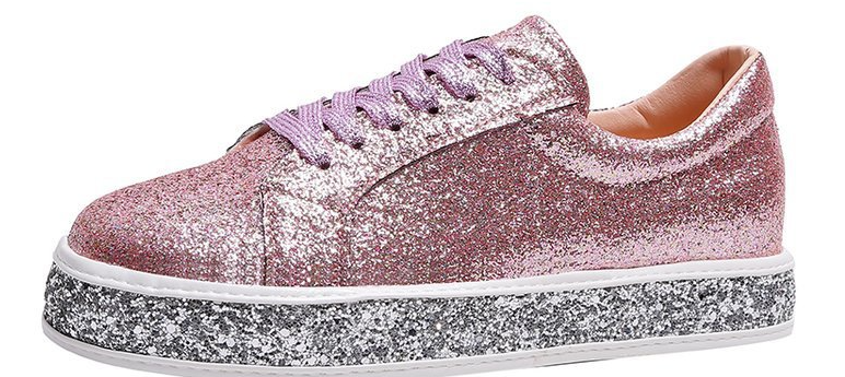 Stylish round toe shoes