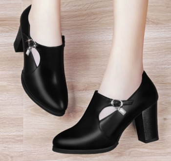 Mid-heel women's shoes - Image 3