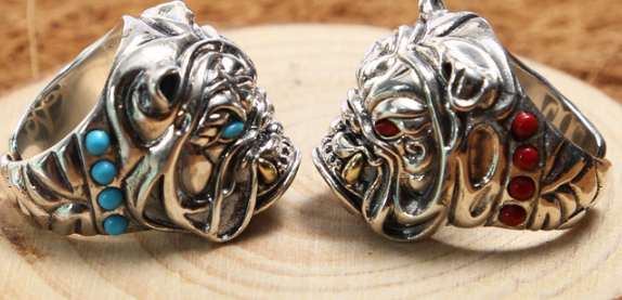 Red Eyed Dog Ring
