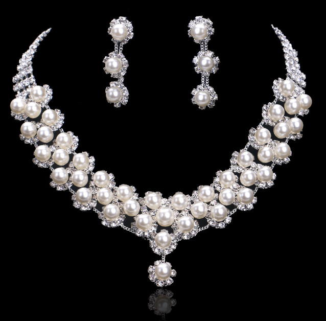 Bridal Pearl Jewelry Set Image 1