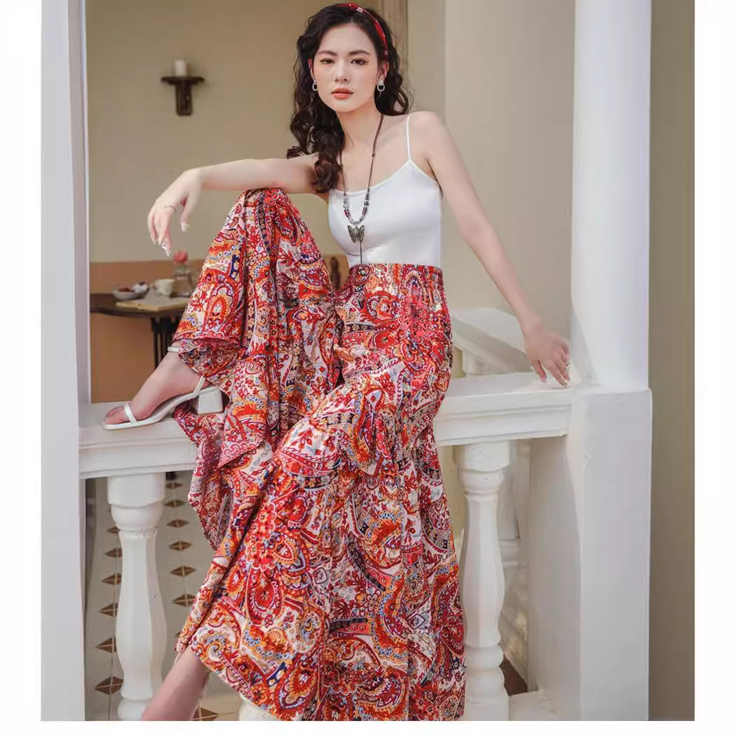 Elegant Mid-length Skirt