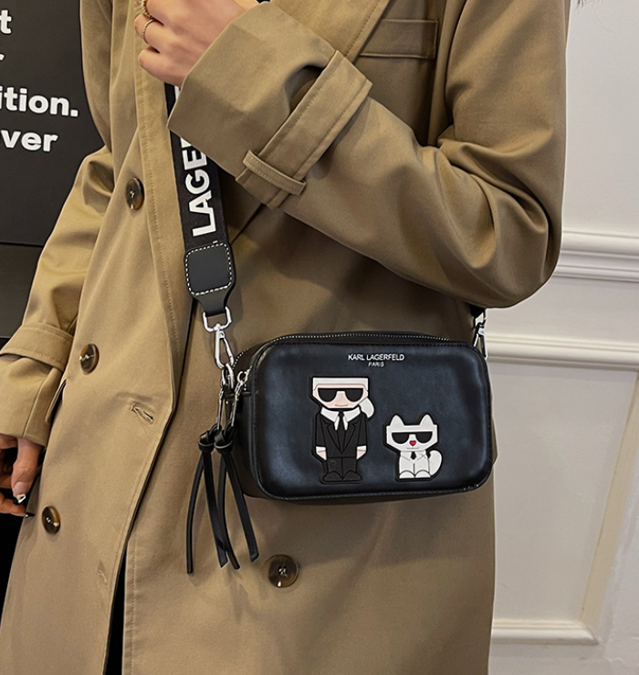 Crossbody Bag - Collection