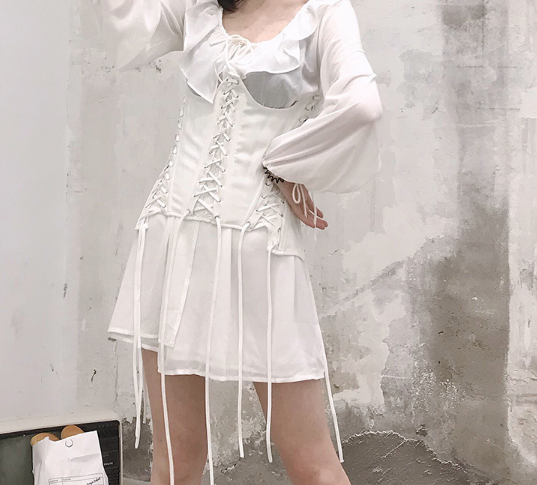 Lotus Leaf Collar V-Neck Dress Image 2
