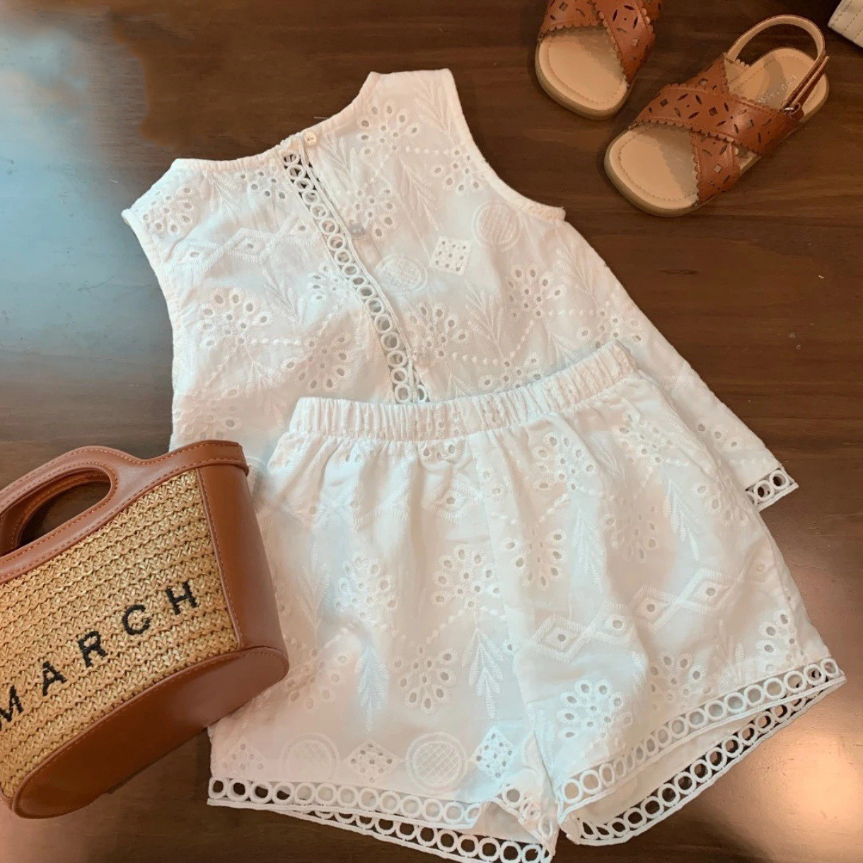 Hollow Lace Vest