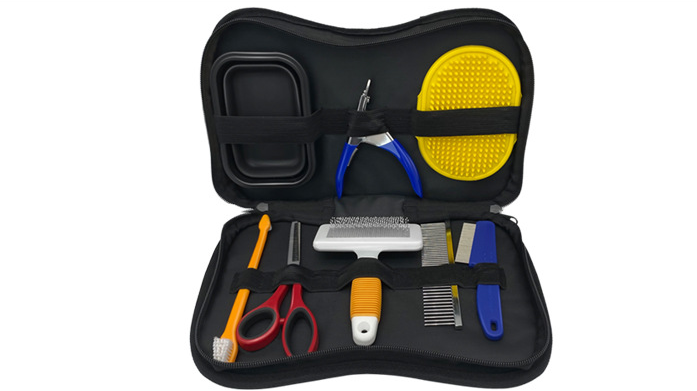 Grooming Tools Set Image 4