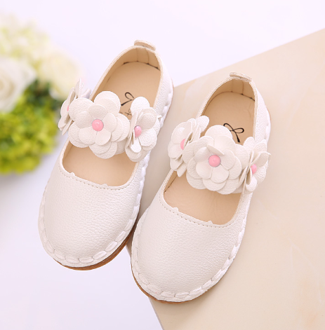 Children's shoes 1