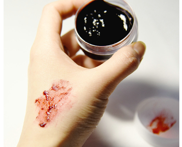 Fake Blood Gel Image 2