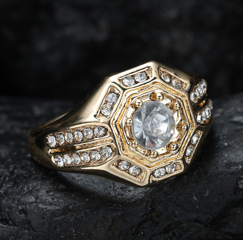 Gold Octagonal Ring Image 2