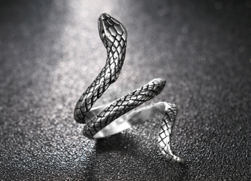 Fashion Snake Ring Image 2