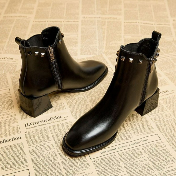 Women Chelsea Boots 4