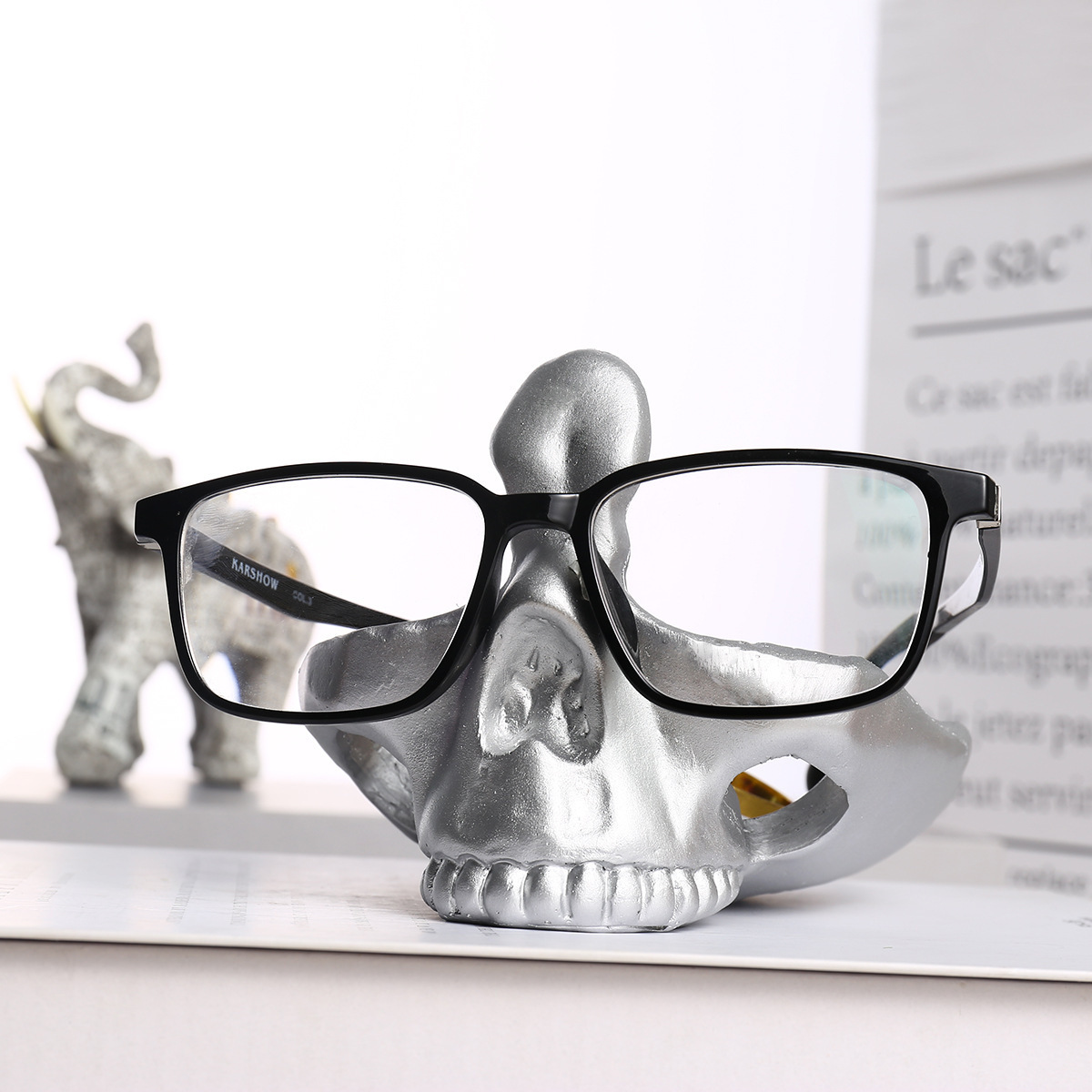 Gothic Skeleton Eyeglass Holder in Golden
