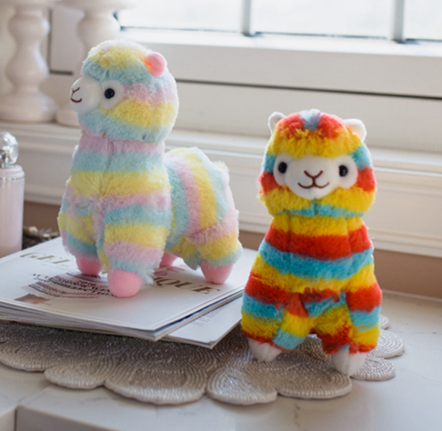 Peluche de alpaca arcoíris 1