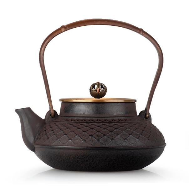 Cast Iron Kettle Image 1