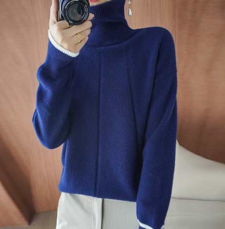 Wool Pullover - Dark Blue