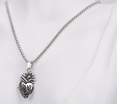 Heart Couple Necklace Image 2