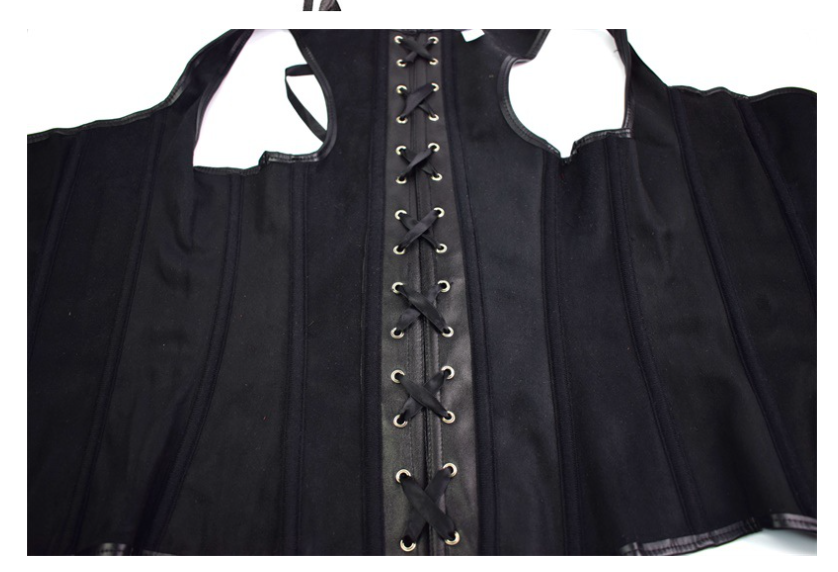 Court Performance Outfit Image 4