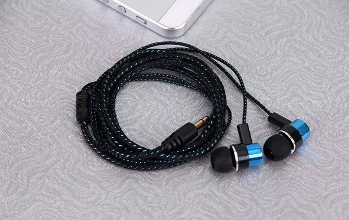 Earphone Style 3