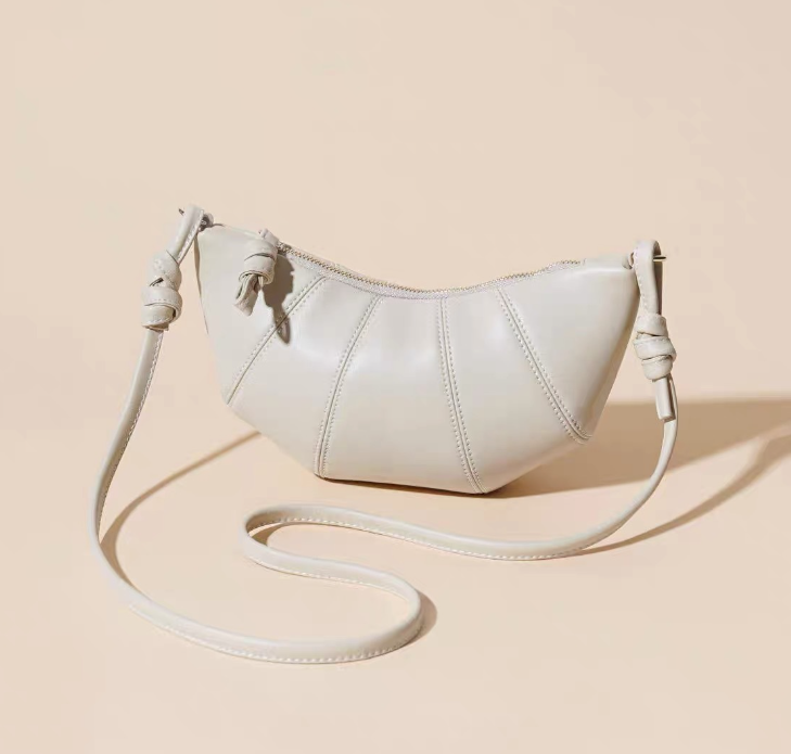 New Vintage Style Chest Bag - Image 1