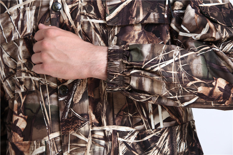 Camouflage Suit 3