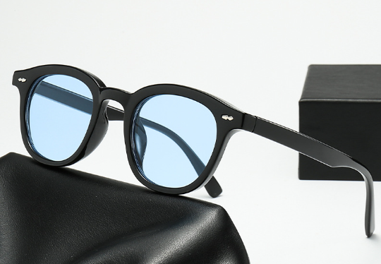 Round Frame Sunglasses 4