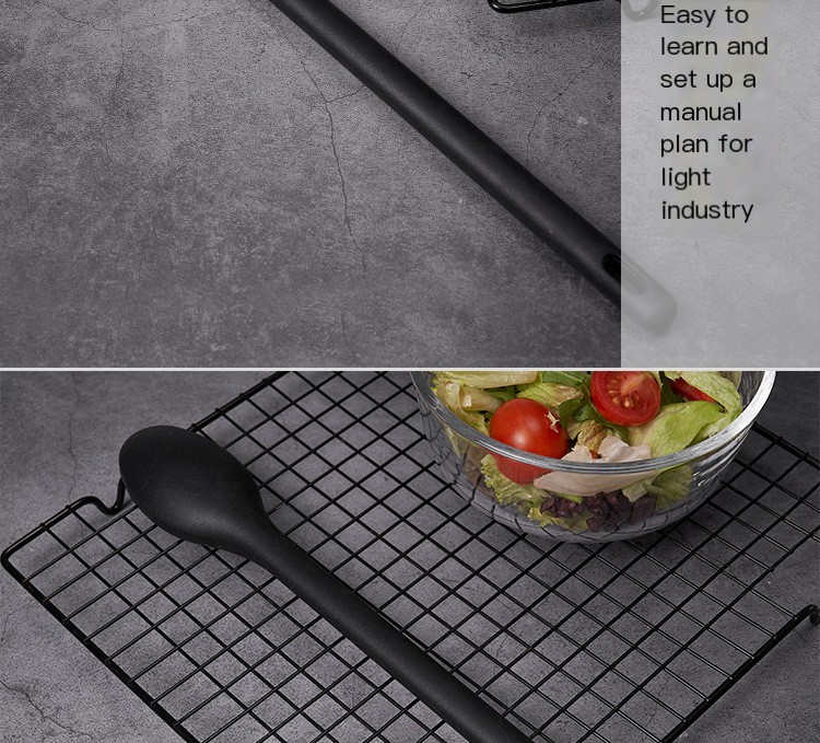 Silicone Serving Spoons in Use