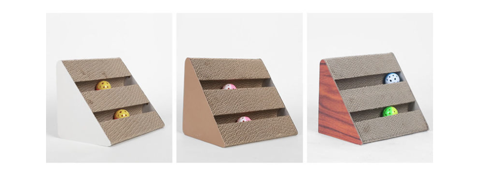 Triangle Cat Scratching Board - Wood Grain Color
