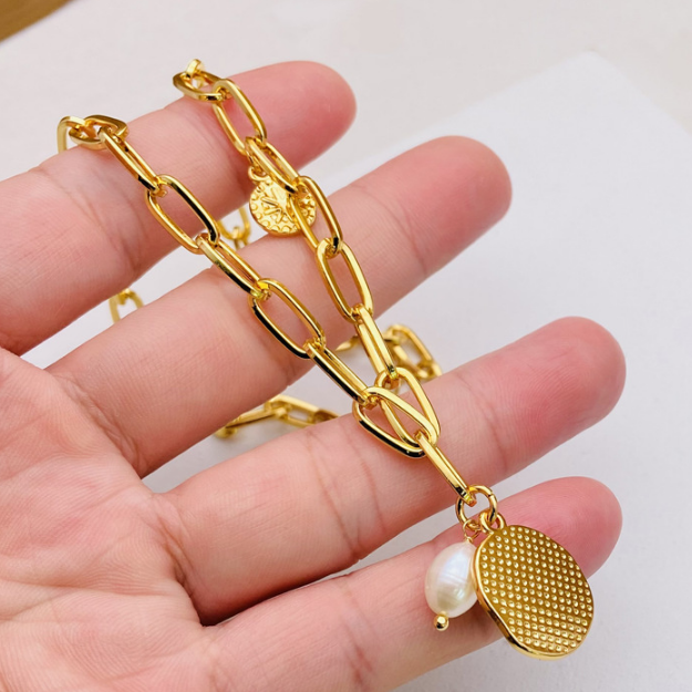 Spider Star Coin Pendant Necklace Image 1