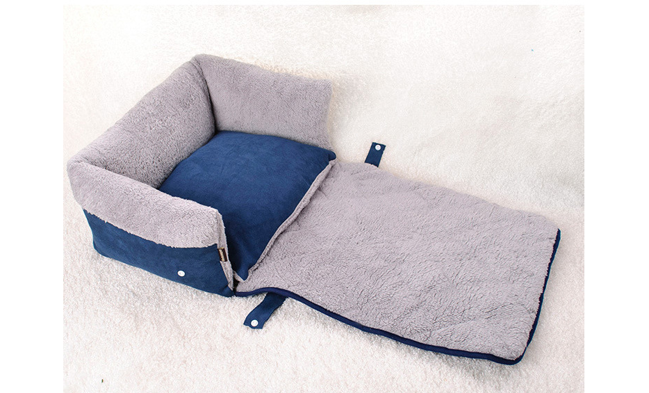 Flap-style Pet Bed Image 1